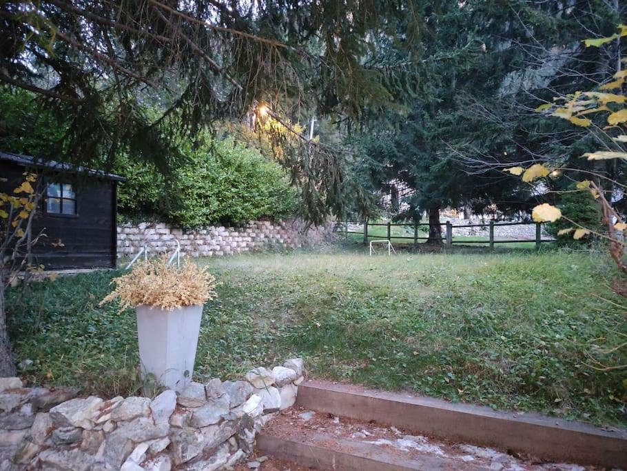 Chalet Accueillant Et Familial Saint-Martin-Vésubie エクステリア 写真